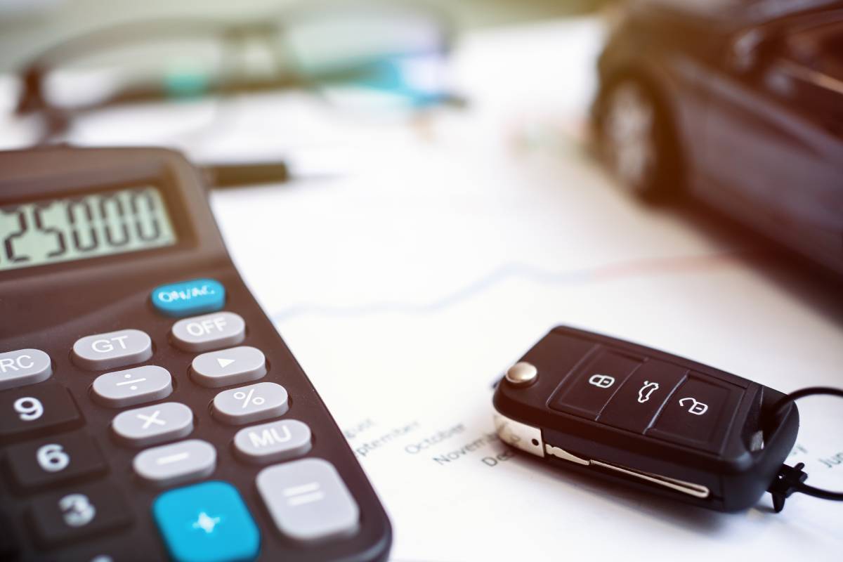 How to stick to your budget when buying a car in Cambridge