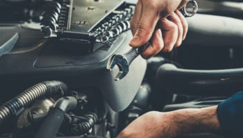 4 Signs Your Car Needs a Service Repair